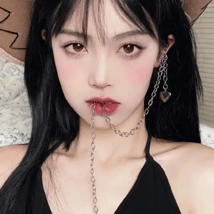 蜡笔小新：呼风唤雨！会唱歌的屁股炸弹国语